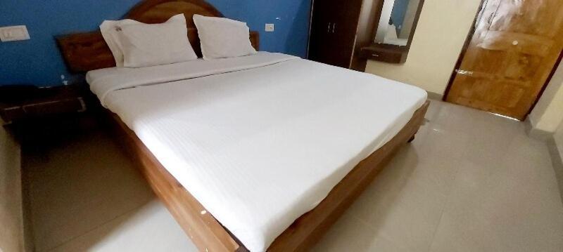 Spot On 80624 Hotel Niladri Complex Puri Exterior photo
