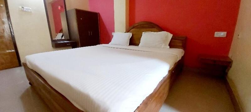 Spot On 80624 Hotel Niladri Complex Puri Exterior photo