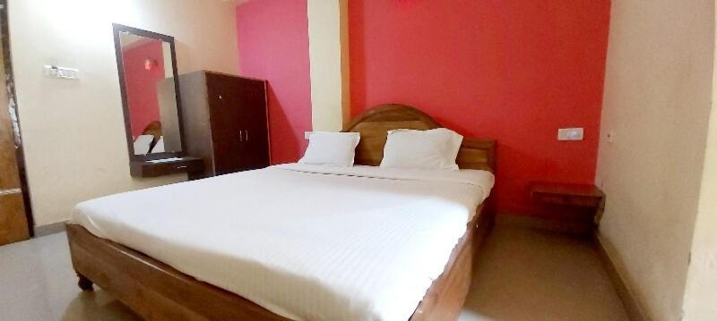Spot On 80624 Hotel Niladri Complex Puri Exterior photo